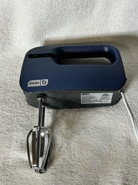 Ash Hand Mixer in Navy Blue and Black
